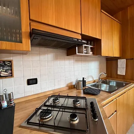 Casa Giulietta With View Terrace בית נופש *