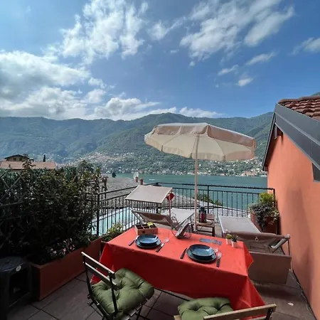 Casa Giulietta With View Terrace 토르노