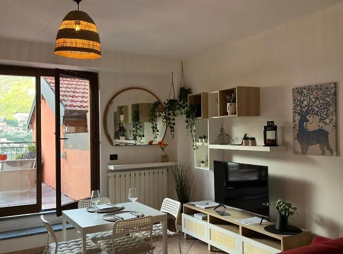 Casa Giulietta With View Terrace Торно
