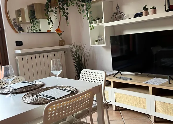 Дом отдыха Casa Giulietta With View Terrace Торно